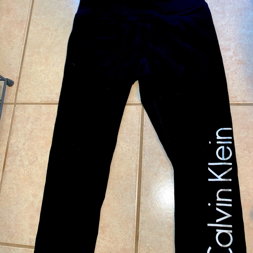 Calvin Klein Capri leggings